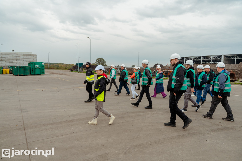 Sołtysi sprawdzili, jak pachnie Wielkopolskie Centrum Recyklingu