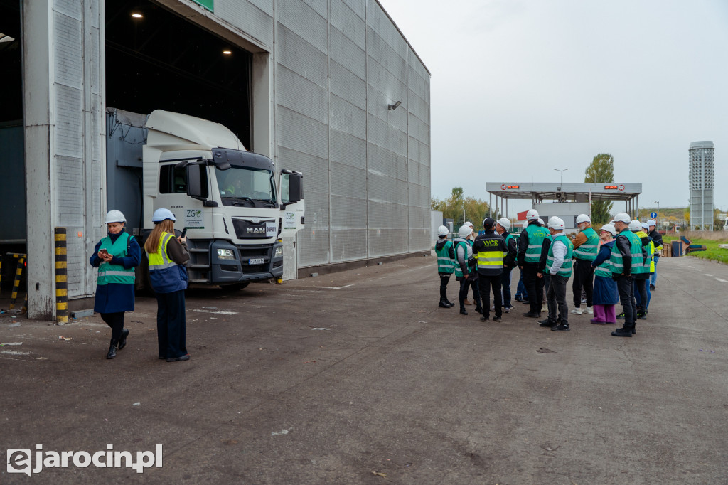 Sołtysi sprawdzili, jak pachnie Wielkopolskie Centrum Recyklingu