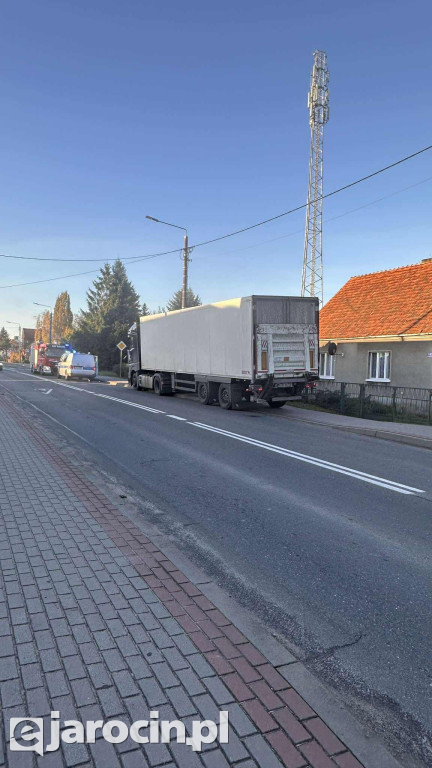 Poranny wypadek na ul. Wrocławskiej w Jarocinie