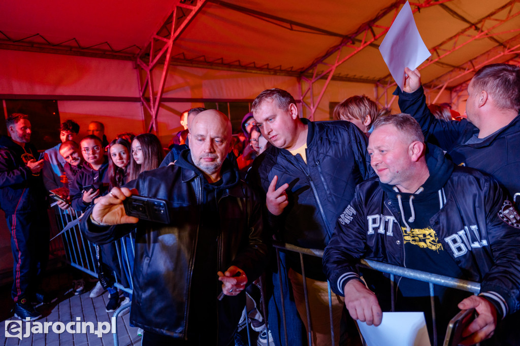 Folklor i rap na jednej scenie! Peja, Sigma NGWM i „Snutki” w Jaraczewie