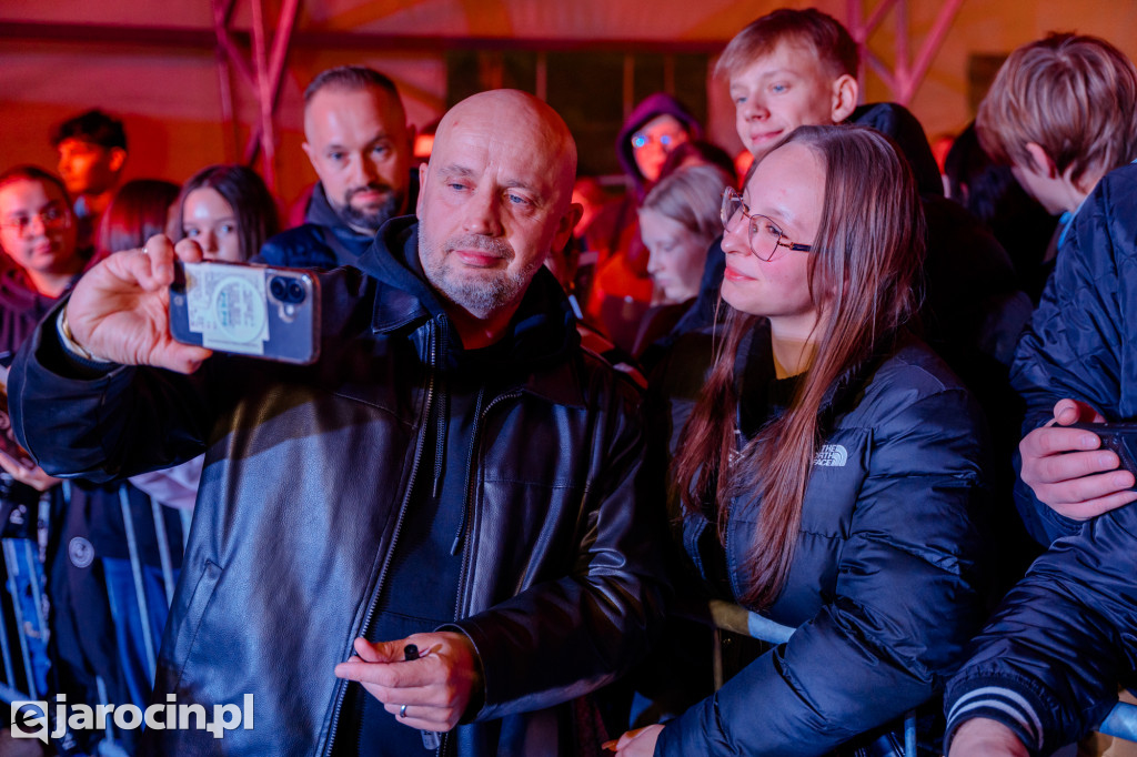 Folklor i rap na jednej scenie! Peja, Sigma NGWM i „Snutki” w Jaraczewie