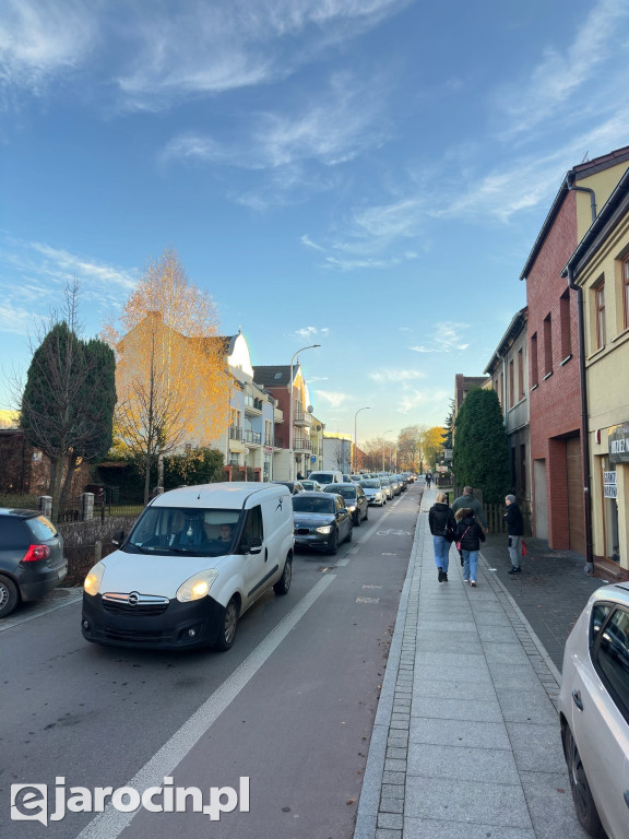 Potrącenie rowerzysty na ul. Wojska Polskiego w Jarocinie