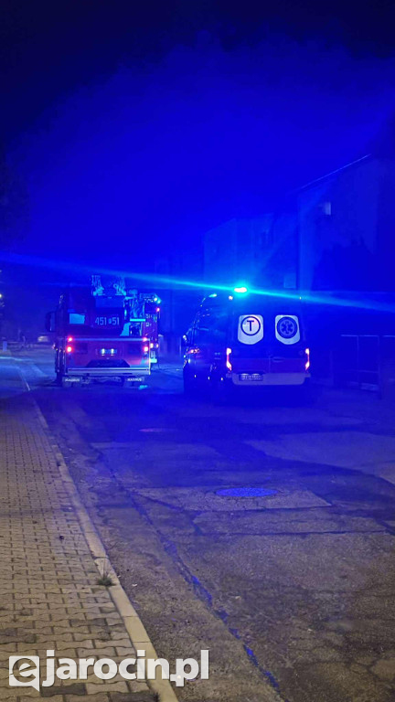 Strażacy walczyli z ogniem w Witaszycach.