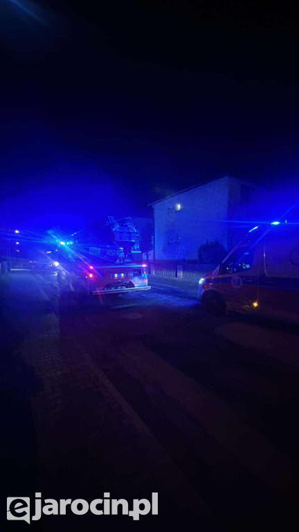 Strażacy walczyli z ogniem w Witaszycach.