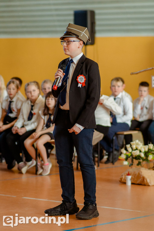 Akademia z okazji Narodowego Święta Niepodległości w ZS nr 4 w Jarocinie