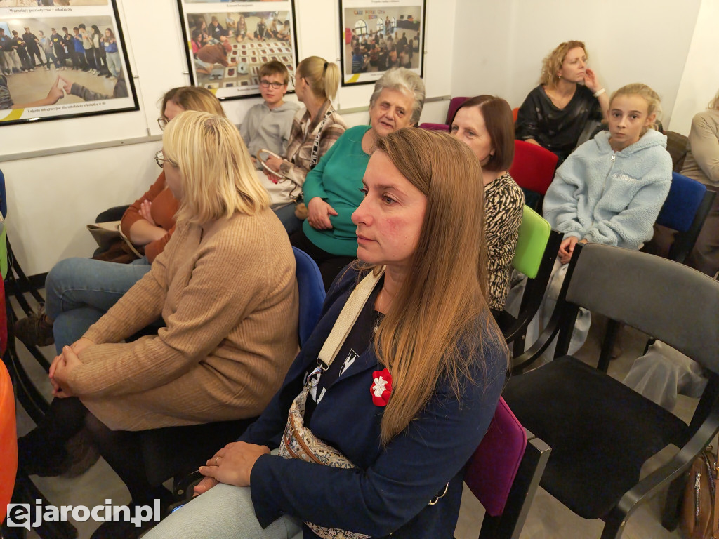 Mateusz Adamczyk odwiedził Jarocin i zdradził tajemnice polszczyzny