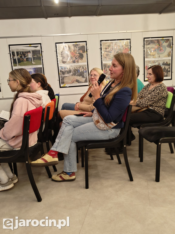 Mateusz Adamczyk odwiedził Jarocin i zdradził tajemnice polszczyzny