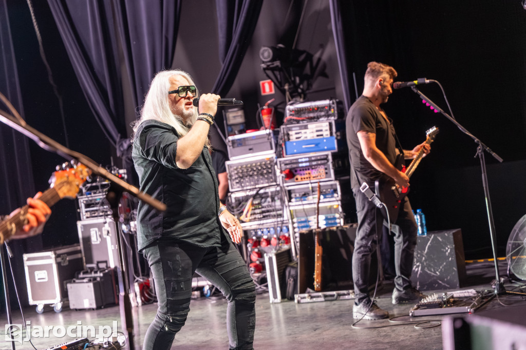 Père-Lachaise rozgrzał publiczność, a Ira ją porwała