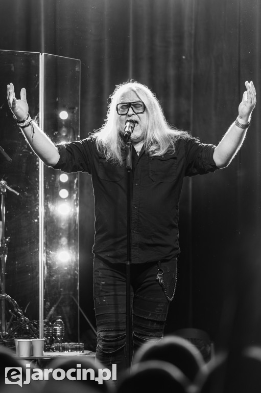 Père-Lachaise rozgrzał publiczność, a Ira ją porwała