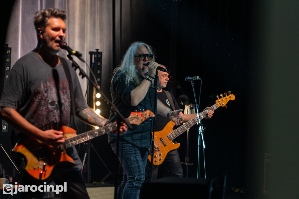 Père-Lachaise rozgrzał publiczność, a Ira ją porwała