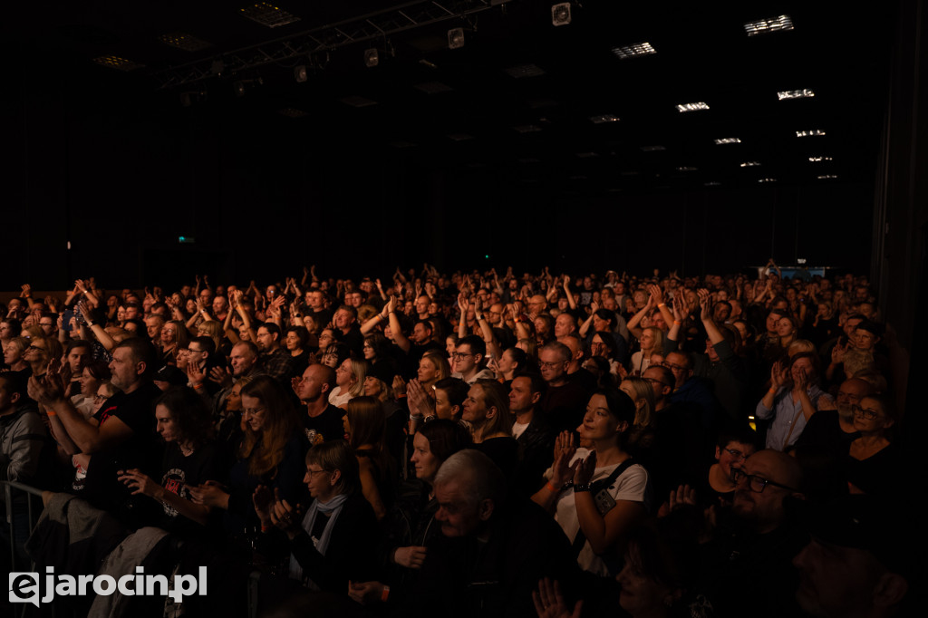 Père-Lachaise rozgrzał publiczność, a Ira ją porwała