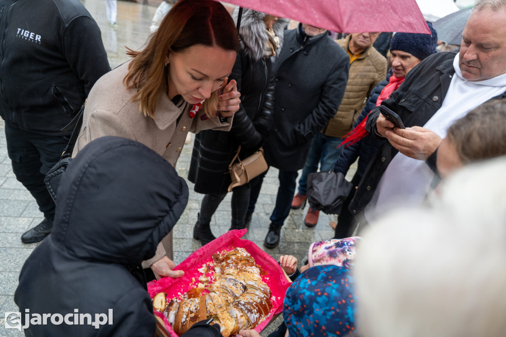Święty Marcin zaprosił na Rynek – tłumy mimo deszczu!