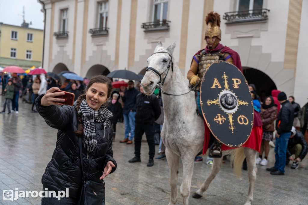 Święty Marcin zaprosił na Rynek – tłumy mimo deszczu!
