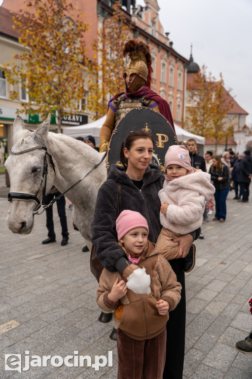 Święty Marcin zaprosił na Rynek – tłumy mimo deszczu!