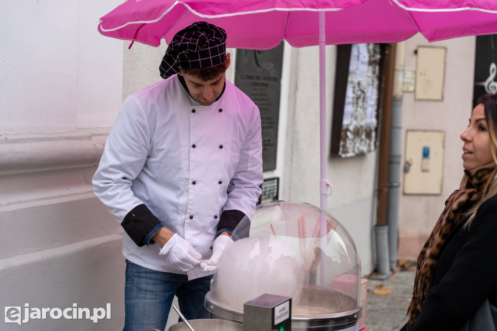 Święty Marcin zaprosił na Rynek – tłumy mimo deszczu!