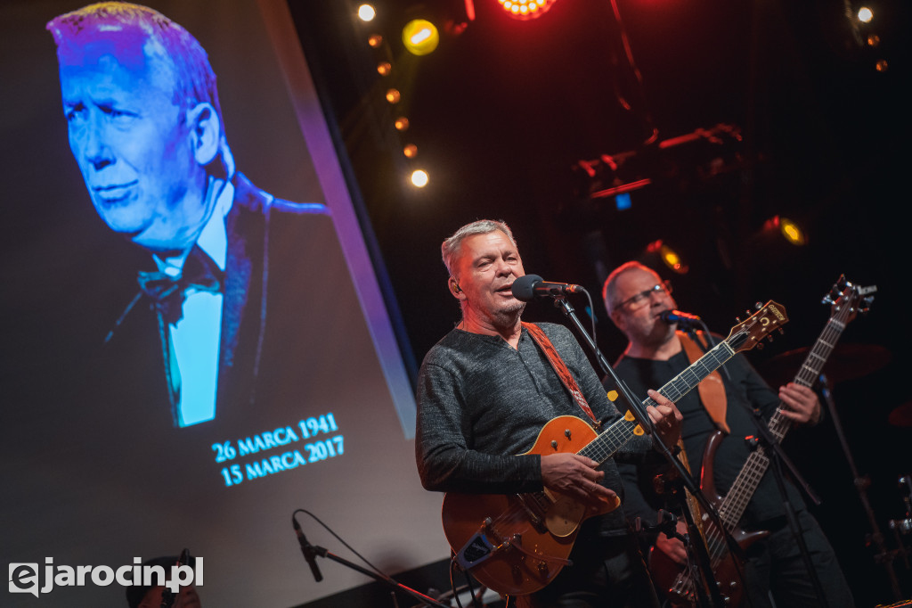 9. Rockowe Zaduszki w Żerkowie – muzyka, emocje i jubileusz Raz Dwa Trzy