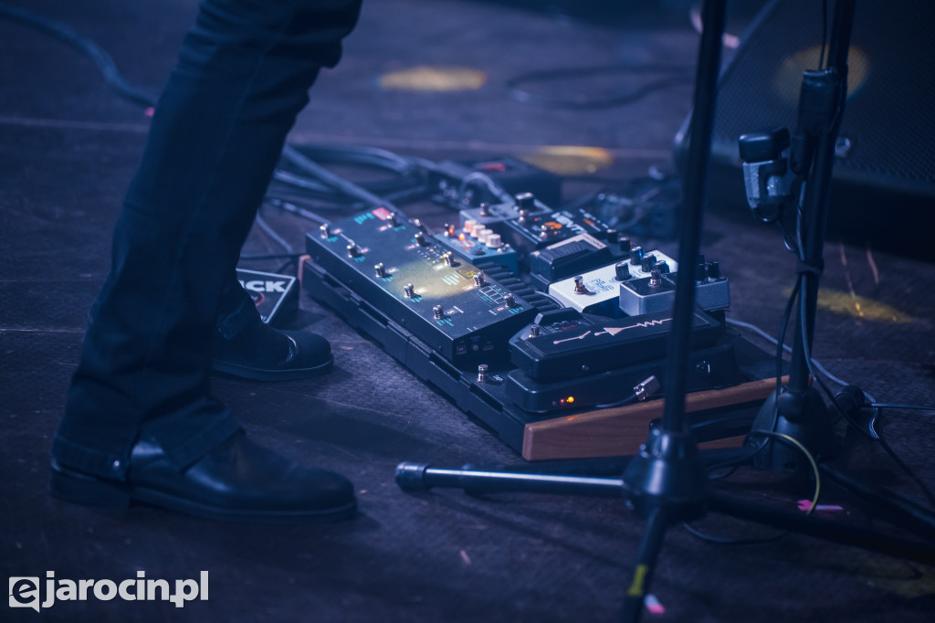 9. Rockowe Zaduszki w Żerkowie – muzyka, emocje i jubileusz Raz Dwa Trzy