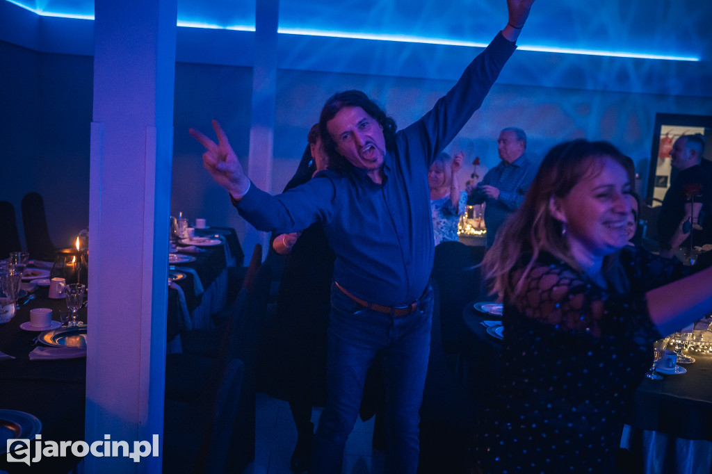 9. Rockowe Zaduszki w Żerkowie – muzyka, emocje i jubileusz Raz Dwa Trzy