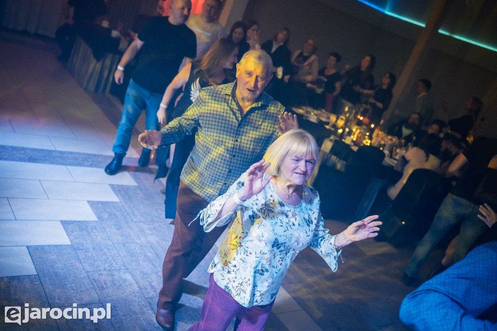 9. Rockowe Zaduszki w Żerkowie – muzyka, emocje i jubileusz Raz Dwa Trzy