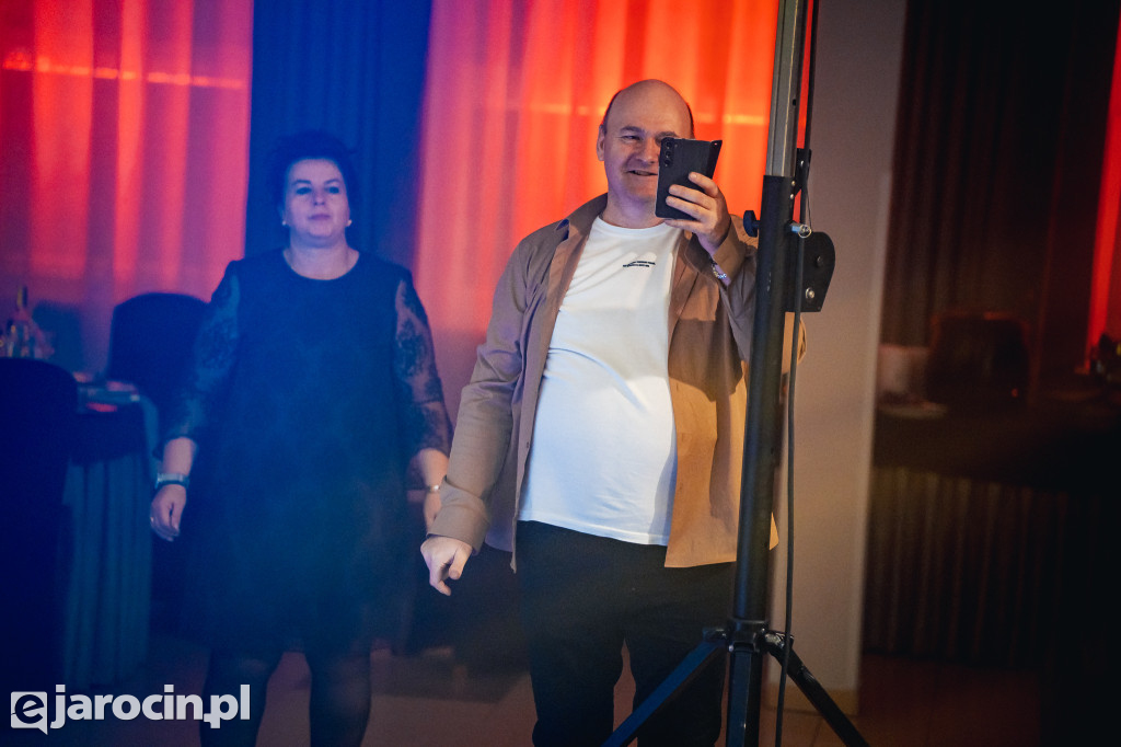 9. Rockowe Zaduszki w Żerkowie – muzyka, emocje i jubileusz Raz Dwa Trzy