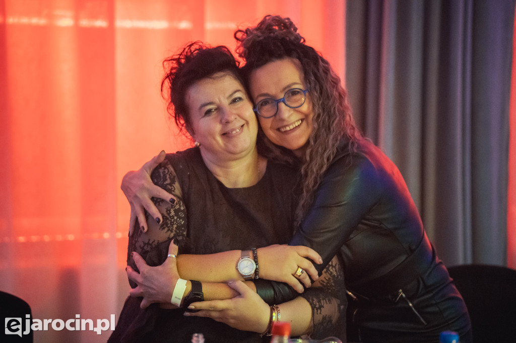 9. Rockowe Zaduszki w Żerkowie – muzyka, emocje i jubileusz Raz Dwa Trzy