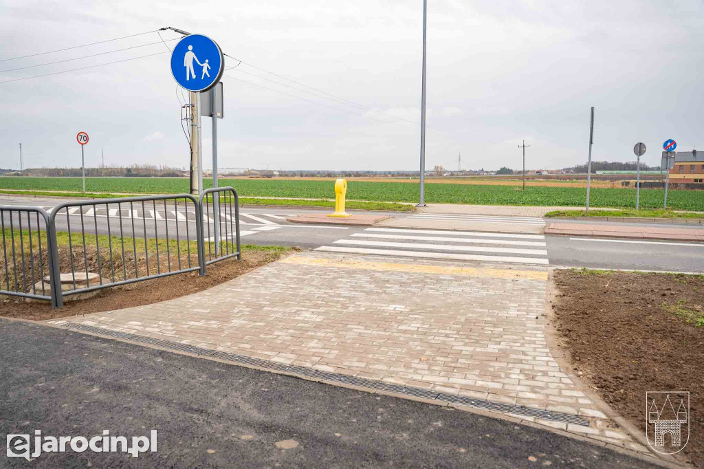 Nowa ścieżka rowerowa przy ul. Niedźwiedzińskiego w Jarocinie