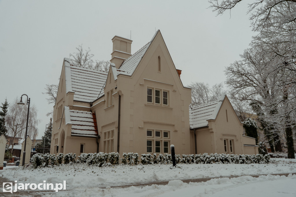 Park Radolińskich w zimowe odsłonie