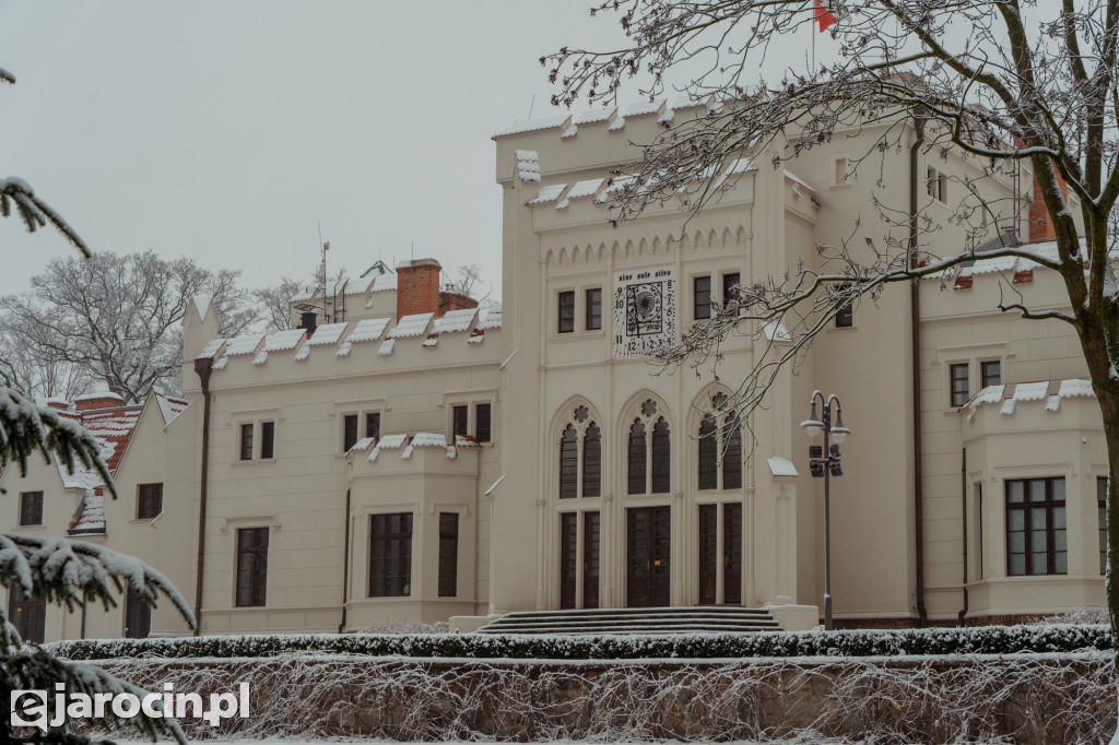 Park Radolińskich w zimowe odsłonie