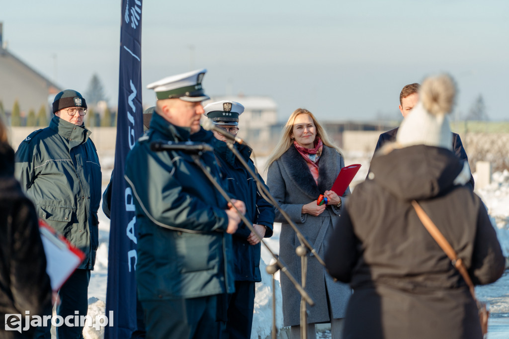 W Jarocinie przekazano klucze do szlabanu do ważenia pojazdów przy zjeździe z drogi S11