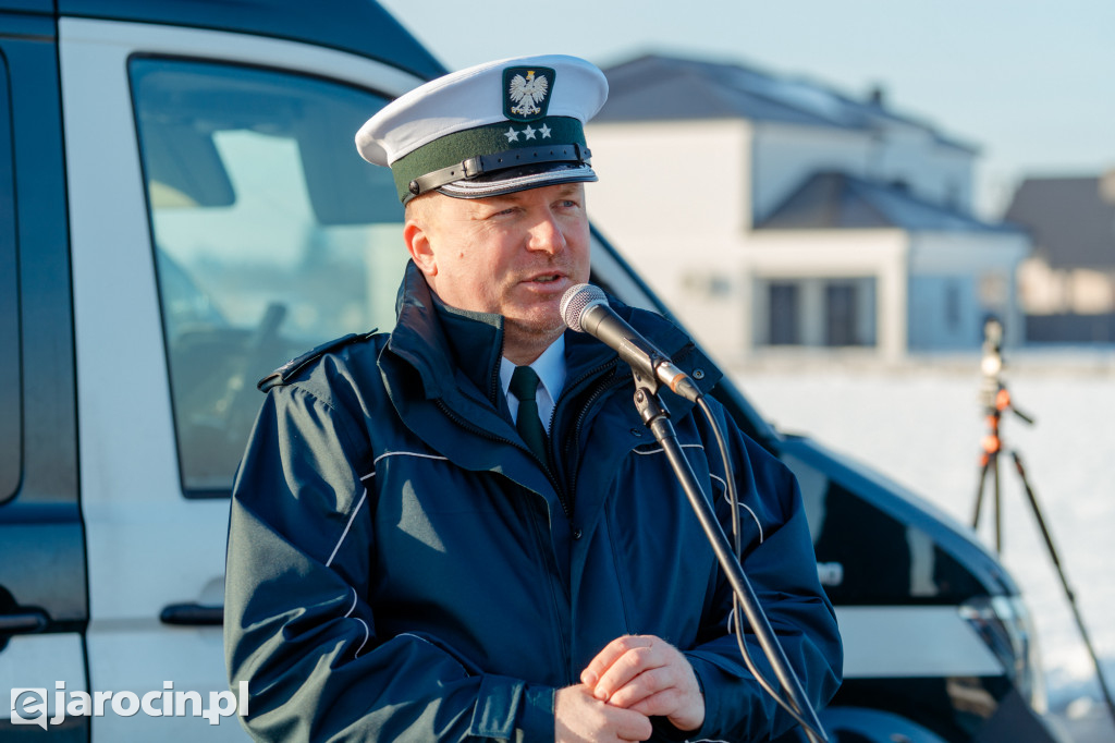 W Jarocinie przekazano klucze do szlabanu do ważenia pojazdów przy zjeździe z drogi S11