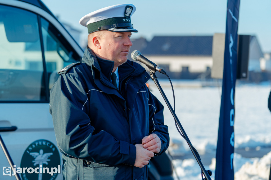W Jarocinie przekazano klucze do szlabanu do ważenia pojazdów przy zjeździe z drogi S11