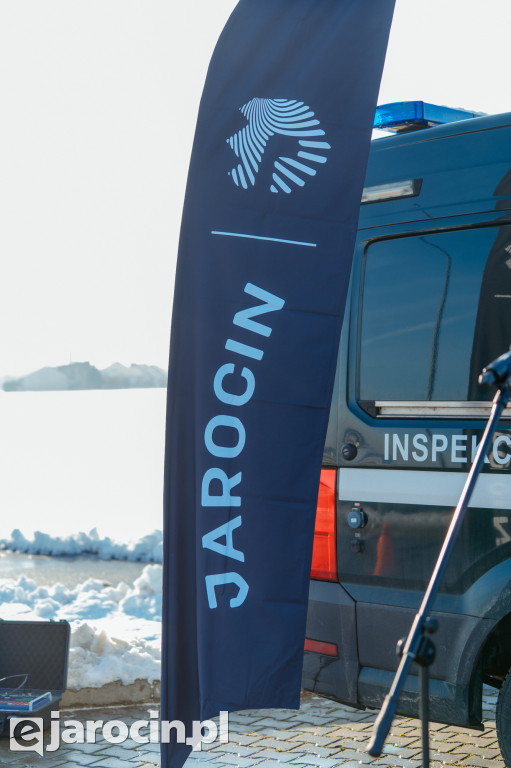 W Jarocinie przekazano klucze do szlabanu do ważenia pojazdów przy zjeździe z drogi S11