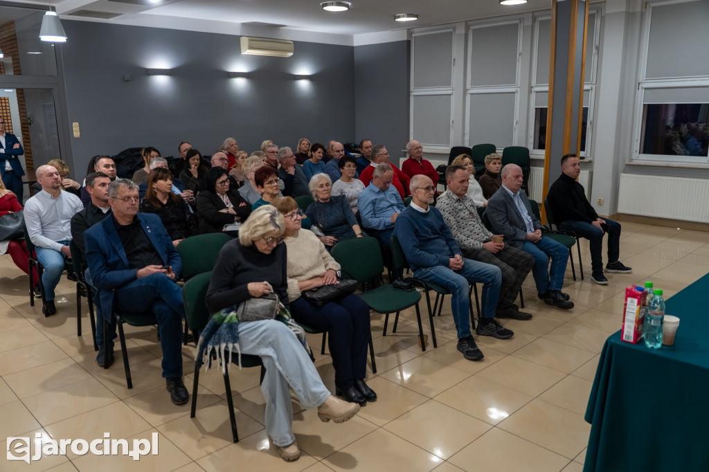 Mieszkańcy Jarocina debatowali o kluczowych sprawach kraju. Parlamentarzyści PiS na spotkaniu z cyklu „Czas Polski”