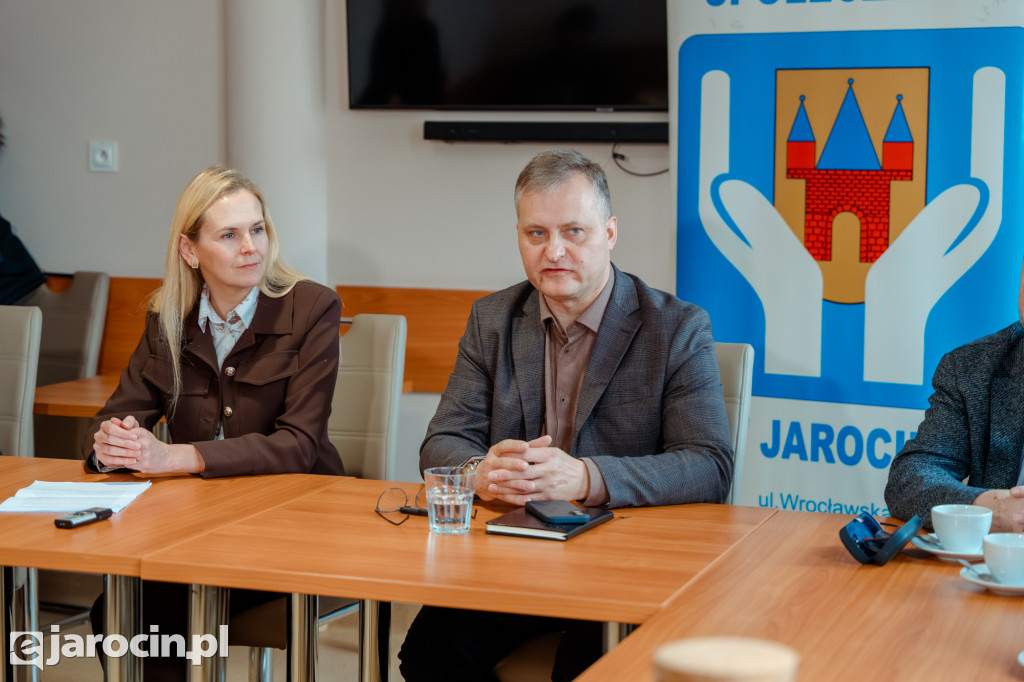 „Złota rączka” i „Taksówka dla seniora” startują w Jarocinie