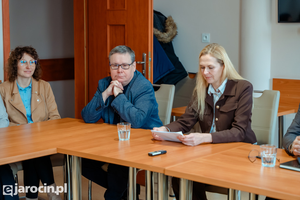 „Złota rączka” i „Taksówka dla seniora” startują w Jarocinie