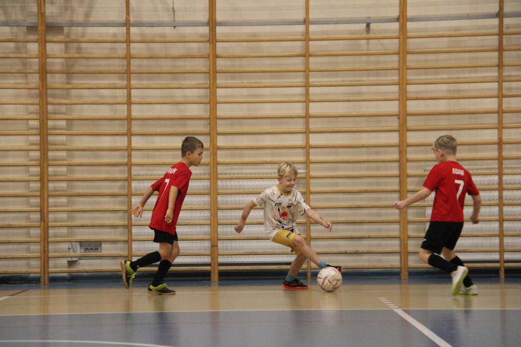 III Mikołajkowy Turniej Halowej Piłki Nożnej o Puchar Starosty Jarocińskiego rozstrzygnięty