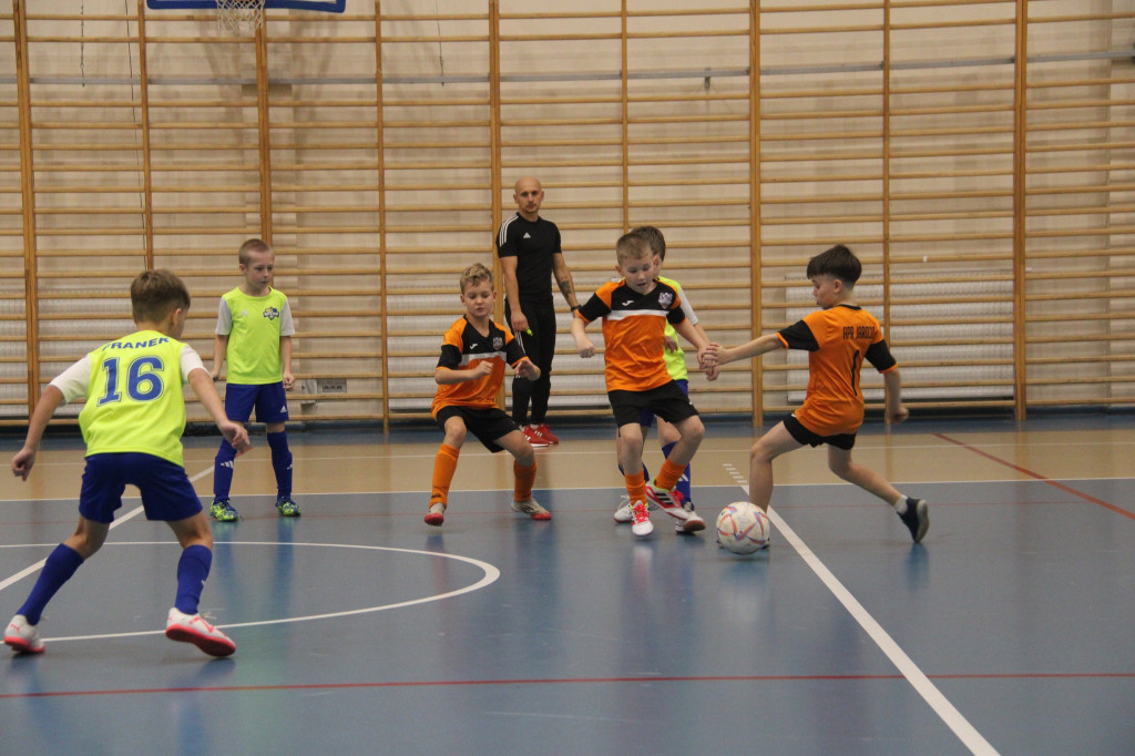 III Mikołajkowy Turniej Halowej Piłki Nożnej o Puchar Starosty Jarocińskiego rozstrzygnięty