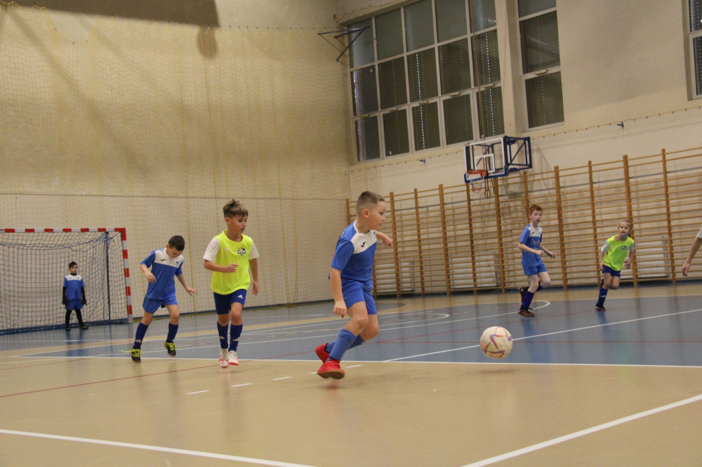 III Mikołajkowy Turniej Halowej Piłki Nożnej o Puchar Starosty Jarocińskiego rozstrzygnięty