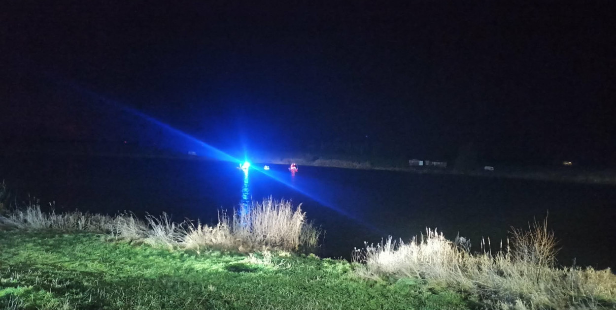 Roszków: kilometry nielegalnych sieci i setki ocalonych ryb