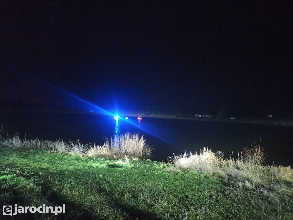 Roszków: kilometry nielegalnych sieci i setki ocalonych ryb