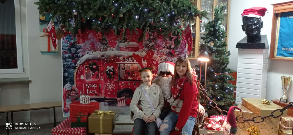 Świąteczna magia w „Czwórce”. Kiermasz pełen atrakcji już za nami