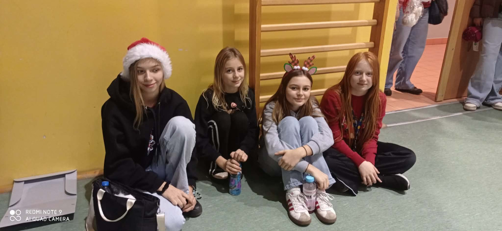 Świąteczna magia w „Czwórce”. Kiermasz pełen atrakcji już za nami