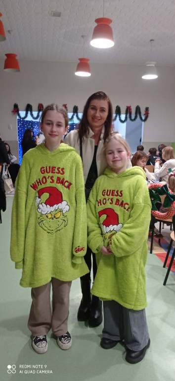 Świąteczna magia w „Czwórce”. Kiermasz pełen atrakcji już za nami