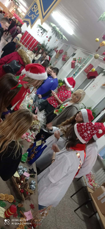 Świąteczna magia w „Czwórce”. Kiermasz pełen atrakcji już za nami