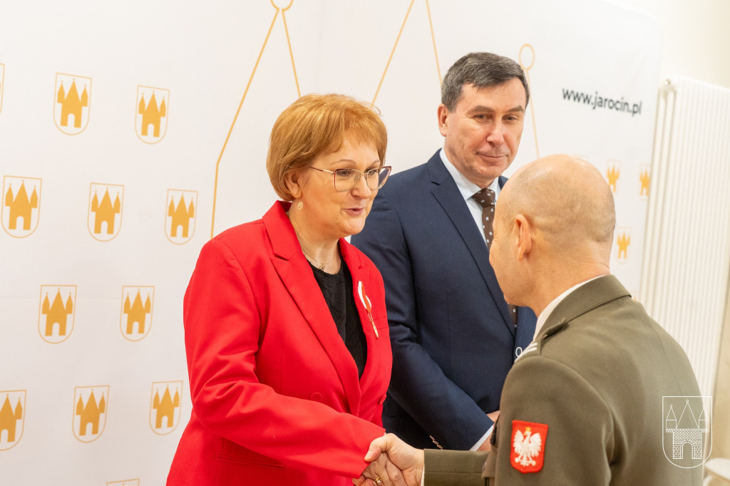 Państwo Tułazowie uhonorowani złotym medalem Ministra Obrony Narodowej