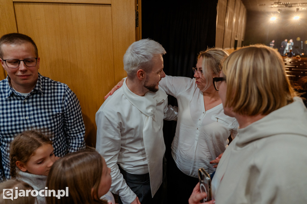 Filip Mettler muzycznie podziękował Jarocinowi za wsparcie podczas The Voice of Poland