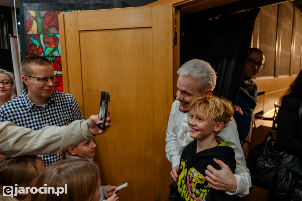 Filip Mettler muzycznie podziękował Jarocinowi za wsparcie podczas The Voice of Poland