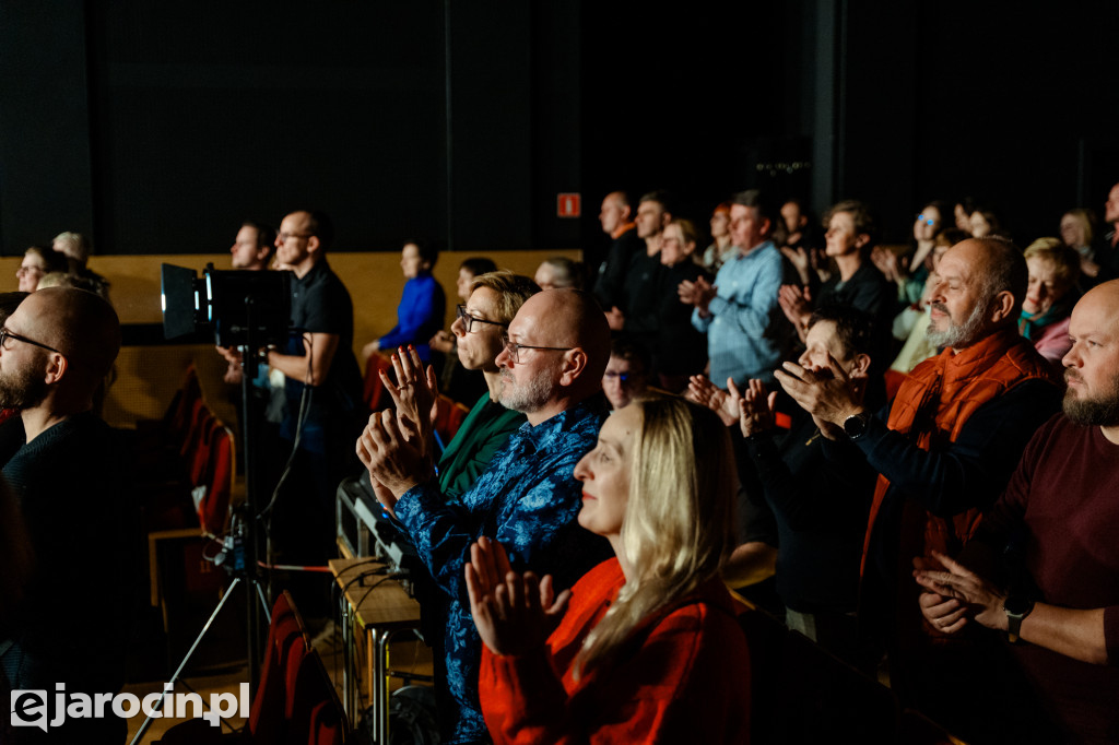 Filip Mettler muzycznie podziękował Jarocinowi za wsparcie podczas The Voice of Poland