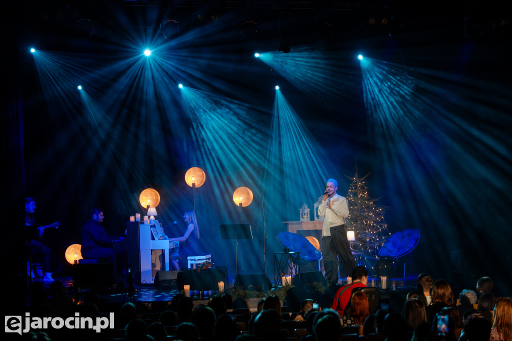 Filip Mettler muzycznie podziękował Jarocinowi za wsparcie podczas The Voice of Poland