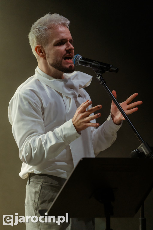 Filip Mettler muzycznie podziękował Jarocinowi za wsparcie podczas The Voice of Poland